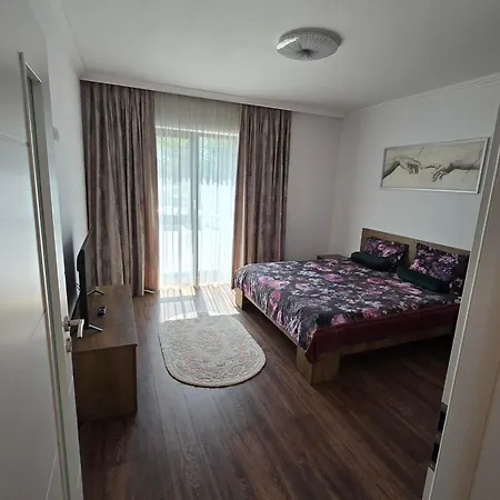 Apartament Modern Langa Plaja * Mamaia